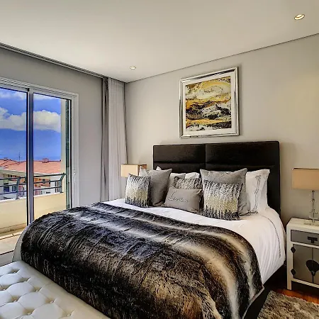 Apartment Paradise By Lovelystay